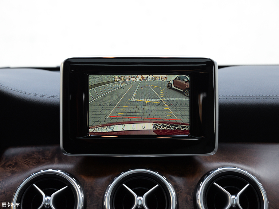 2015YGLA GLA 260 4MATIC \(yn)(dng)