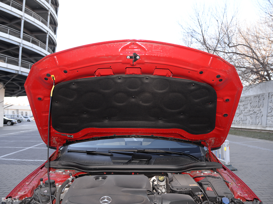 2015YGLA GLA 260 4MATIC \(yn)(dng)