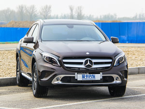 2015款GLA 220 4MATIC 豪华型 整体外观