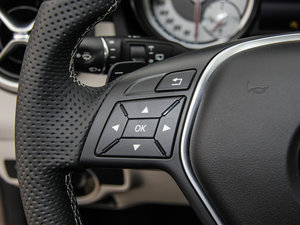 2015GLA 220 4MATIC r п؅^