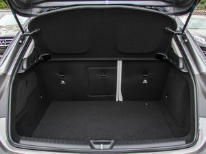 2015GLA 220 4MATIC r g