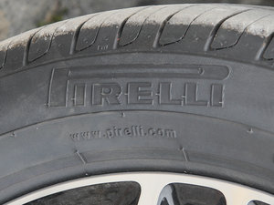 2015GLA 220 4MATIC r ݆̥Ʒ