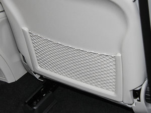 2015GLA 220 4MATIC r g