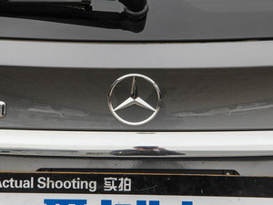 2015GLA 220 4MATIC r ^