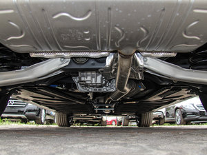 2015GLA 220 4MATIC r (x)(ji)^