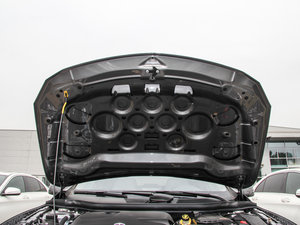 2015GLA 220 4MATIC r 