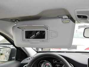 2015款GLA 220 4MATIC 时尚型 遮阳板（左）