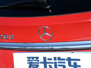 2015GLA 260 4MATIC \ ^