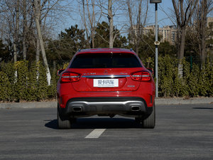 2015GLA 260 4MATIC \ ^