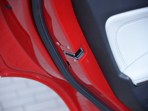 2015GLA 260 4MATIC \ g