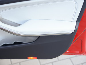 2015GLA 260 4MATIC \ g