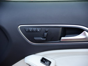 2015GLA 260 4MATIC \ g