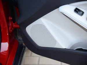 2015GLA 260 4MATIC \ g