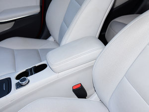 2015GLA 260 4MATIC \(yn)(dng) g