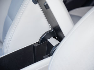 2015GLA 260 4MATIC \(yn)(dng) g