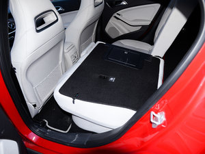 2015GLA 260 4MATIC \(yn)(dng) g