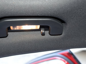 2015GLA 260 4MATIC \(yn)(dng) g