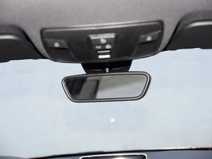 2015款GLA 260 4MATIC 运动型 车内后视镜