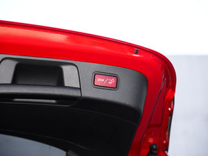 2015GLA 260 4MATIC \ g