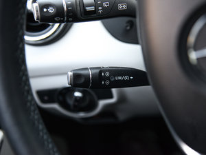 2015GLA 260 4MATIC \ п؅^