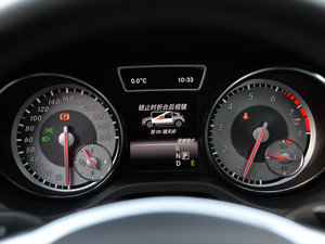 2015GLA 260 4MATIC \ п؅^(q)