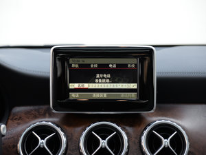 2015GLA 260 4MATIC \(yn) п_@ʾ