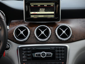 2015GLA 260 4MATIC \(yn) {(dio)L(fng)