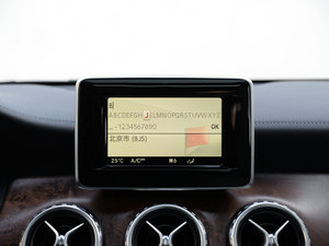 2015GLA 260 4MATIC \ п؅^(q)