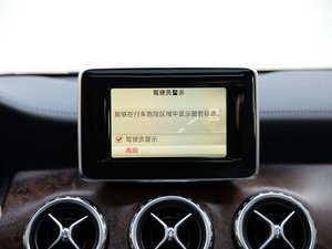 2015GLA 260 4MATIC \(yn)(dng) п؅^(q)