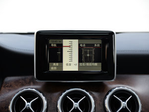 2015GLA 260 4MATIC \ п؅^(q)