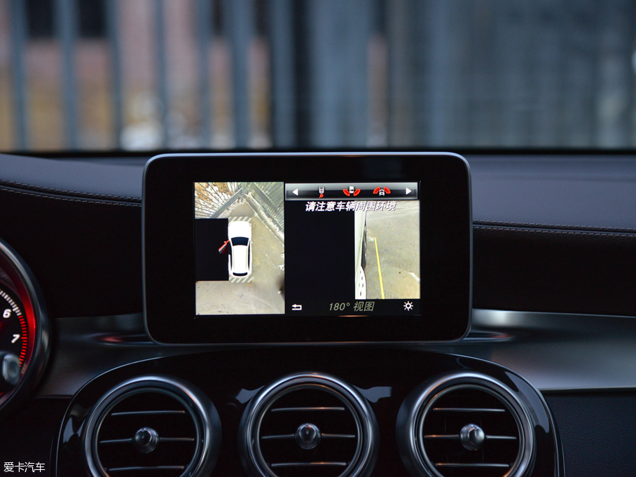 2016��YGLC GLC 260 4MATIC���A��