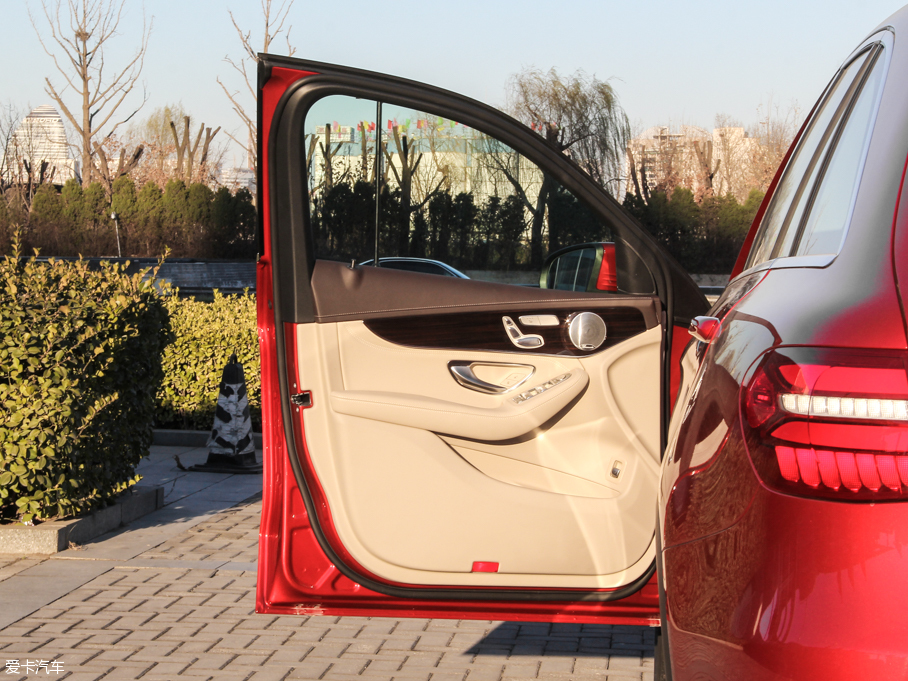 2016YGLC GLC 260 4MATICA