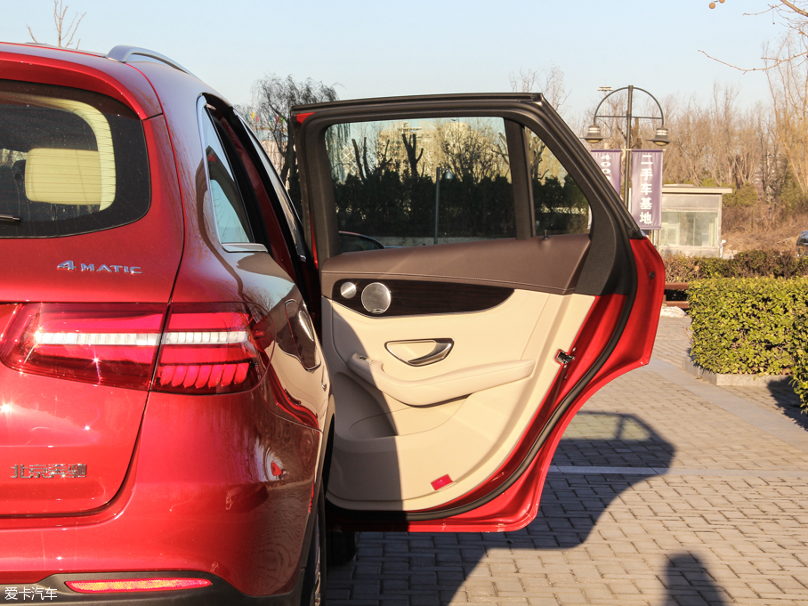 2016YGLC GLC 260 4MATICA