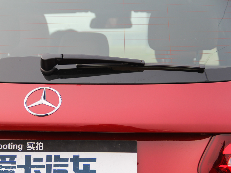 2016��YGLC GLC 300 4MATIC���A��