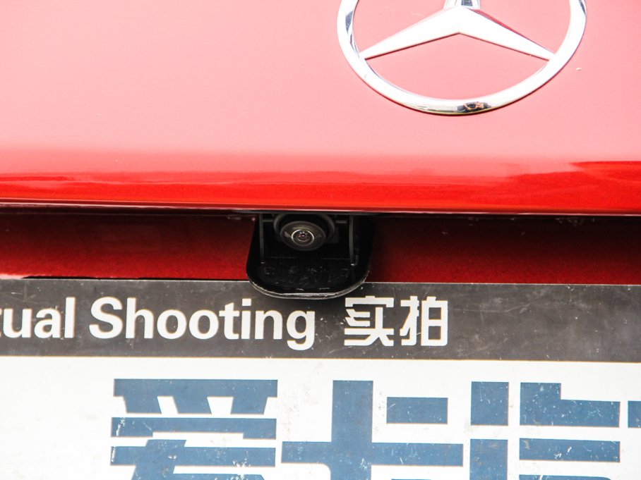 2016��YGLC GLC 300 4MATIC���A��