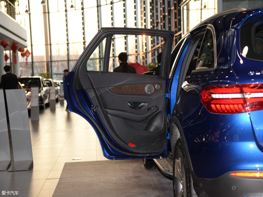 2016YGLC GLC 300 4MATICA