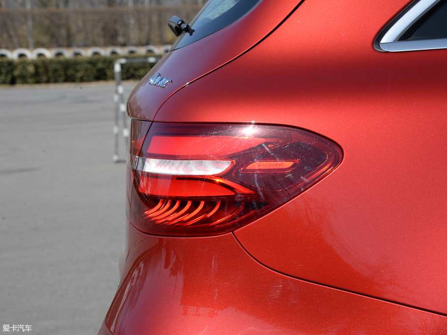 2016YGLC GLC 300 4MATICA