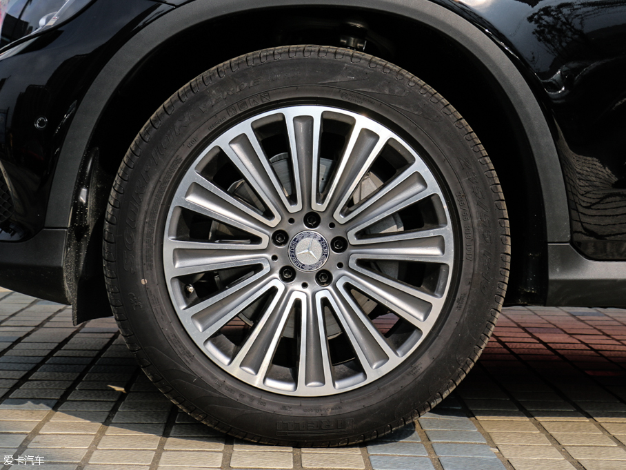 2016YGLC GLC 260 4MATIC(dng)