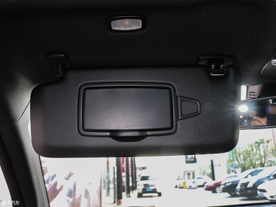 2016YGLC GLC 260 4MATICӸ