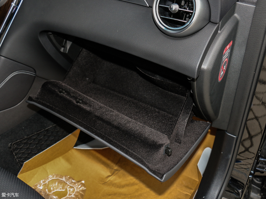 2016YGLC GLC 260 4MATICӸ