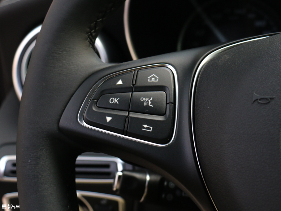 2016YGLC GLC 260 4MATICӸ