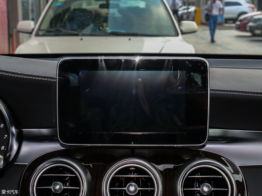 2016YGLC GLC 260 4MATICӸ