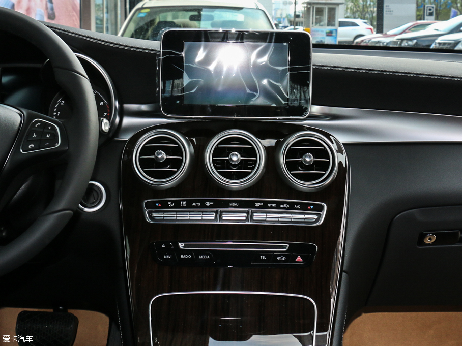 2016YGLC GLC 260 4MATICӸ