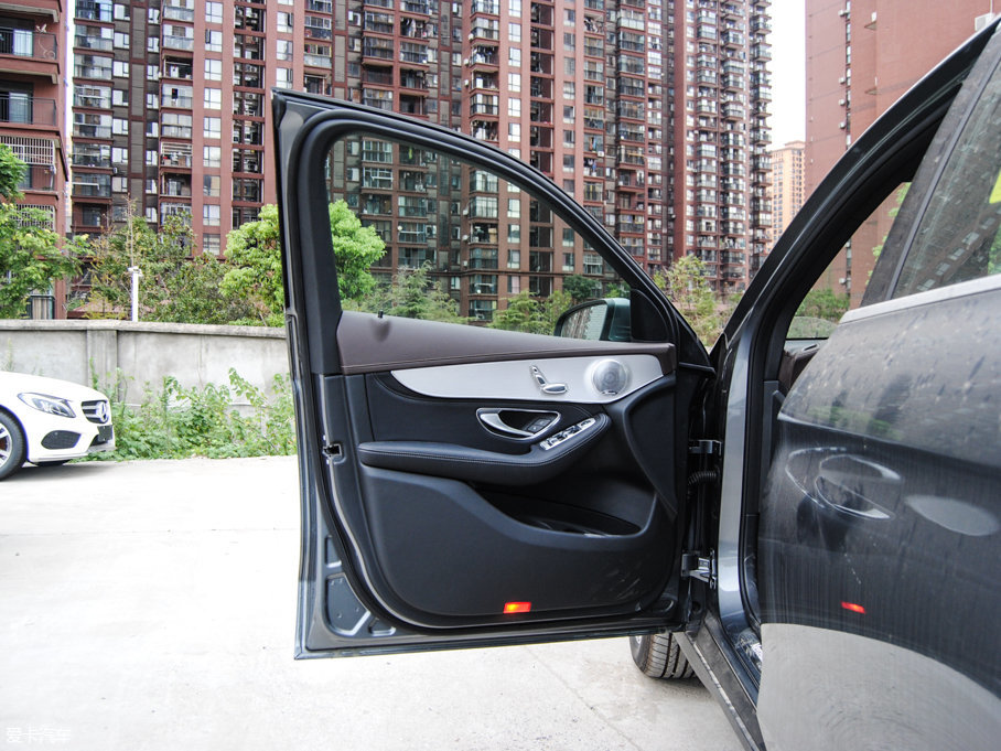 2016YGLC GLC 200 4MATIC