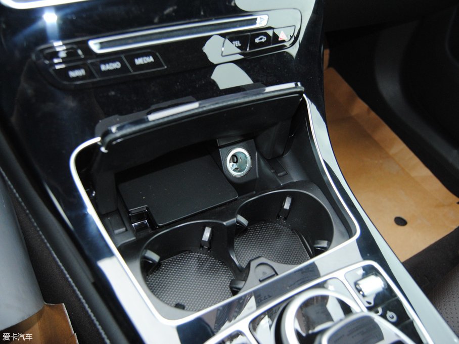 2016YGLC GLC 200 4MATIC