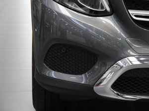 2016GLC 260 4MATICA ^