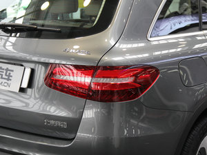 2016GLC 260 4MATICA ^