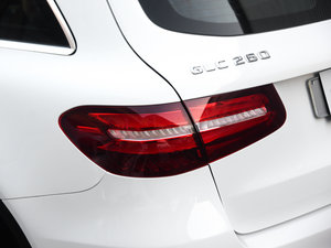 2016GLC 260 4MATICA ^