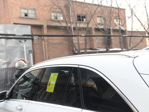 2016GLC 260 4MATICA ^