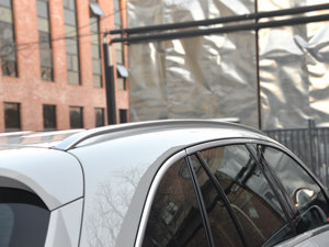 2016GLC 260 4MATICA ^